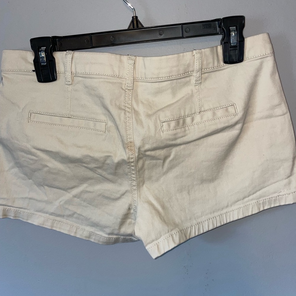 Express shorts - Picture 2 of 3